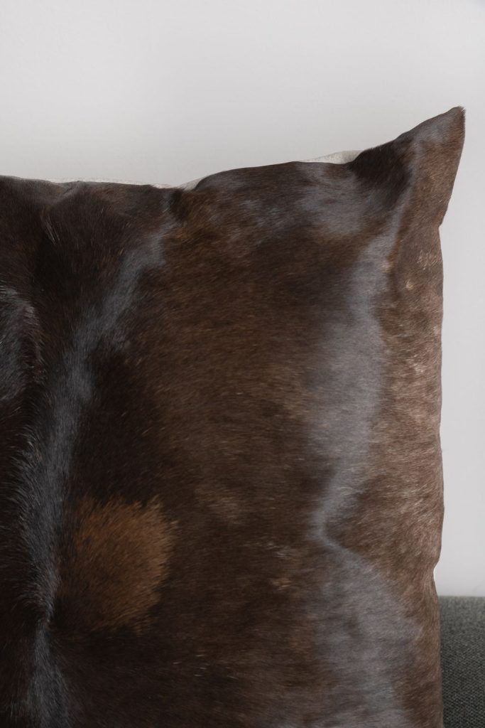 Almofada em couro legítimo